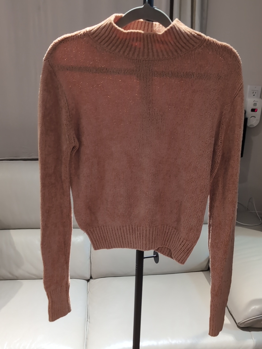 Wilfred Lightweight Turtleneck Sweater in Dusty Rose